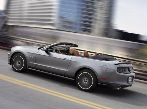 Ford Mustang 2013