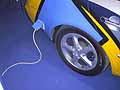 Attacco per la ricarica elettrica delle batterie di un veicolo senza pilota