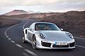 Per quanto riguarda il listino, le informazioni sono limitate al mercato tedesco, dove i prezzi sono fissati a 162.055 euro per la Porsche Turbo e 195.256 euro per la Porsche Turbo S