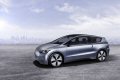 La vettura, una berlina a quattro posti a propulsione ibrida, adotta due cilindri turbodiesel TDI di 800 cc di cilindrata abbinato a un motore elettrico da 10 kW.