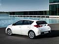 Toyota Auris Hybrid my 2013 cambio Shift-by-Wire che controlla la guida ECO tramite display