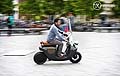 Realizzato dall'olandese Van.Eko, lo scooter Be.e pesa 95 kg ed  disponibile attraverso una formula di noleggio a lungo termine.