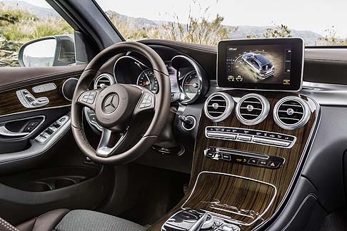 Mercedes-Benz GLC 2015