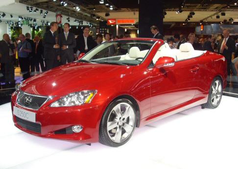Lexus IS 250C Cabrio-Coup