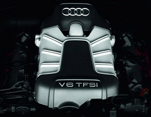 Audi_Q/_2010