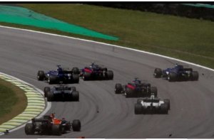 In Brasile vittoria della Ferrari di Sebastian Vettel seguito da Bottas