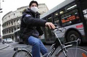 Bicicletta e car sharing ancora poco usati dall�italiano medio