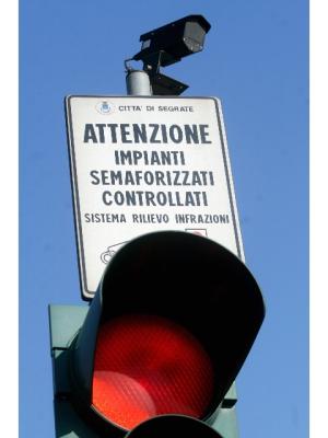 Ministero dei Trasporti: I semafori T-Red sono regolari