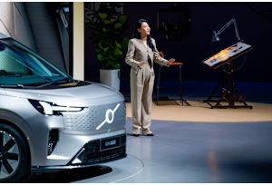 Volvo EM90: anima sostenibile e comfort