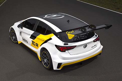 Opel Astra TCR