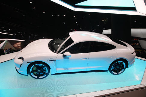 Porsche Taycan