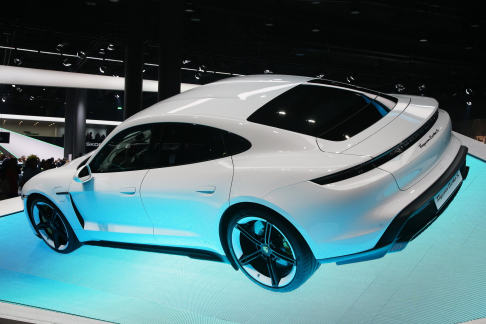Porsche Taycan