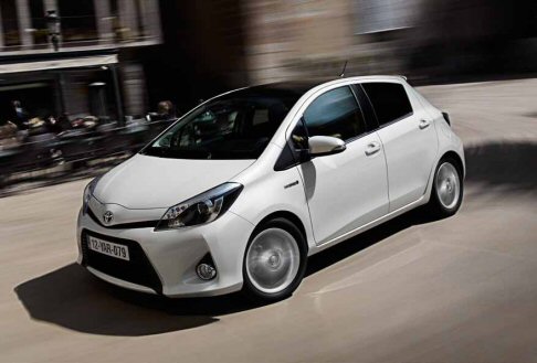 Toyota Yaris Hybrid 2012