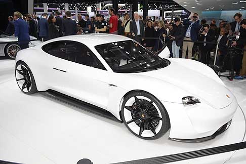 Porsche Mission E