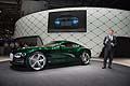 La vettura si propone di reinterpretare in chiave pi attuale i classici stilemi Bentley, per ottenere una coup dalle linee pulite e moderne. 