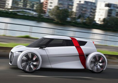 Audi - Audi Urban Concept Sportback immagine del profilo laterale