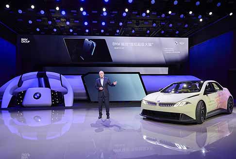 BMW Panoramic iDrive Concept