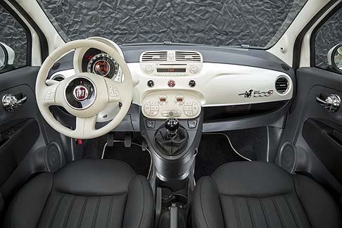 Fiat 500 Guerlain La Petite Robe Noire