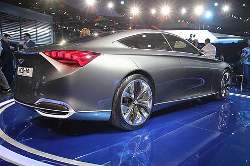 Hyundai HCD-14 Genesis Coup Concept
