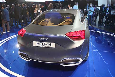 Hyundai HCD-14 Genesis Coup Concept