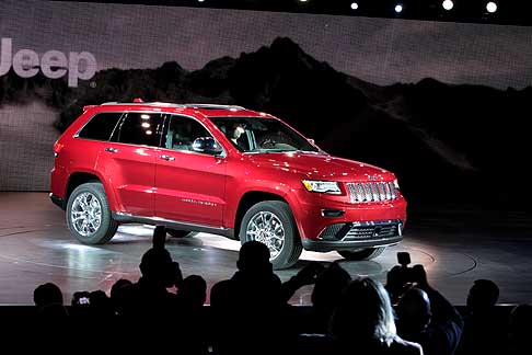 fuoristrada Grand Cherokee 2014