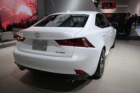 Lexus IS 2013