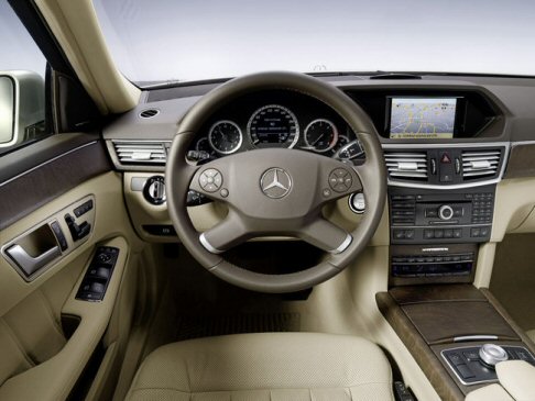 Mercedes-Benz E200 CDI/CGI Blue Efficiency