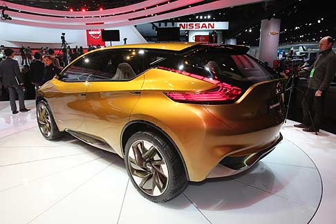 Nissan Resonance Concept