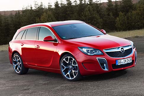 Opel Insignia OPC 2013