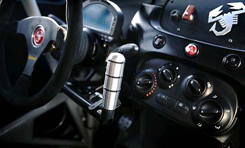 Abarth 695 Assetto Corse 2013