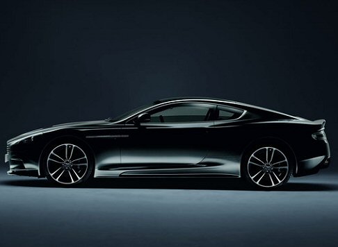 Aston Martin DBS/ V12 Vantage Carbon Black Edition