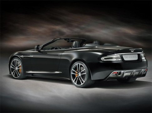 Aston Martin DBS Carbon Edition 