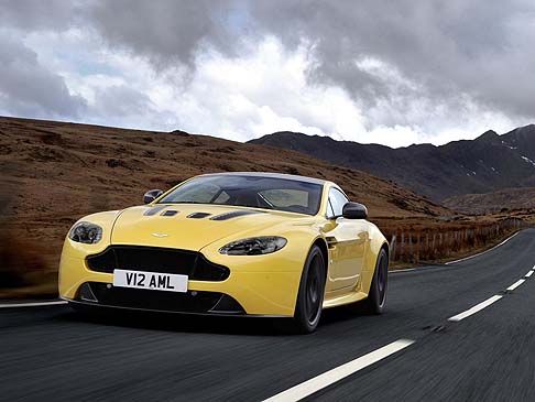 Aston Martin V12 Vantage S