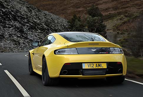 Aston Martin V12 Vantage S
