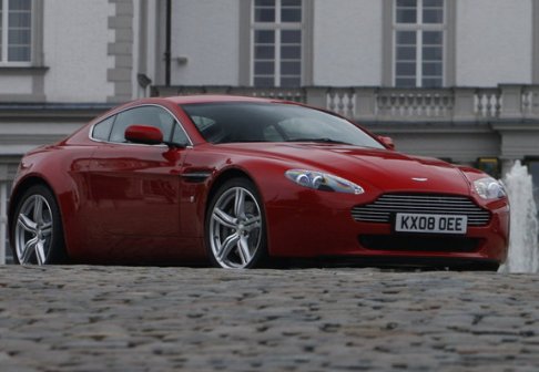 Aston Martin V8 Vantage