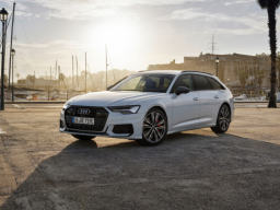 Audi A6 Avant TFSI e quattro