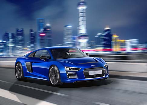 Audi R8 e-tron piloted driving 