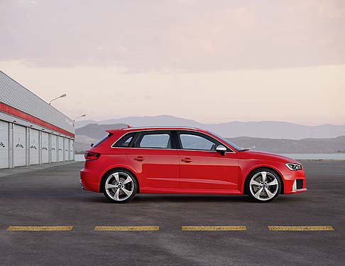 Audi RS 3 Sportback 2015