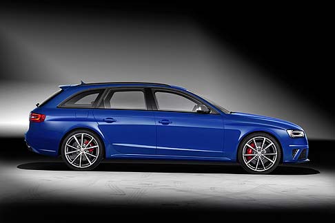 Audi RS 4 Avant Nogaro selection