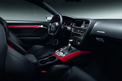 Audi RS5 2012