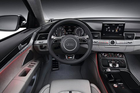 Audi S8 2012