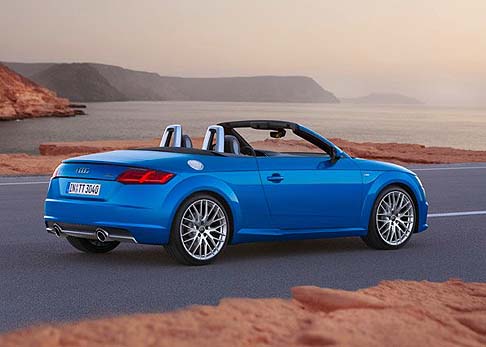 Audi TT Roadster 2015