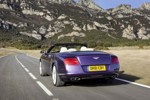 Bentley Continental GTC V8 