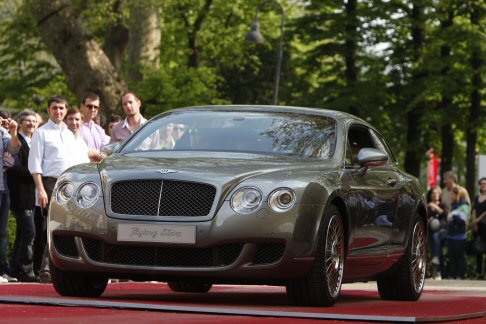 Bentley Continental Flying Star 