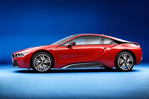 BMW i8 Prototnic Red Edition