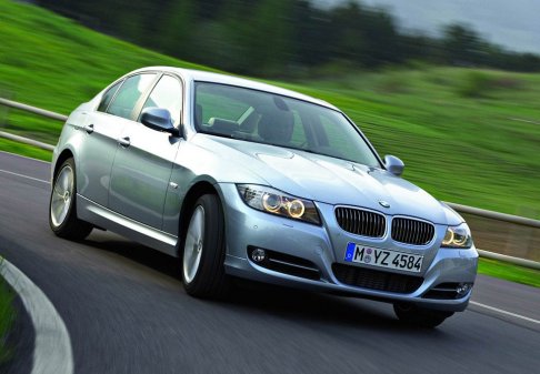 BMW Nuova Serie 3