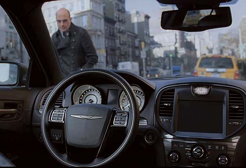 Chrysler 300C John Varvatos MY 2014