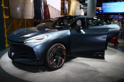 Seat Cupra Tavascan Concept