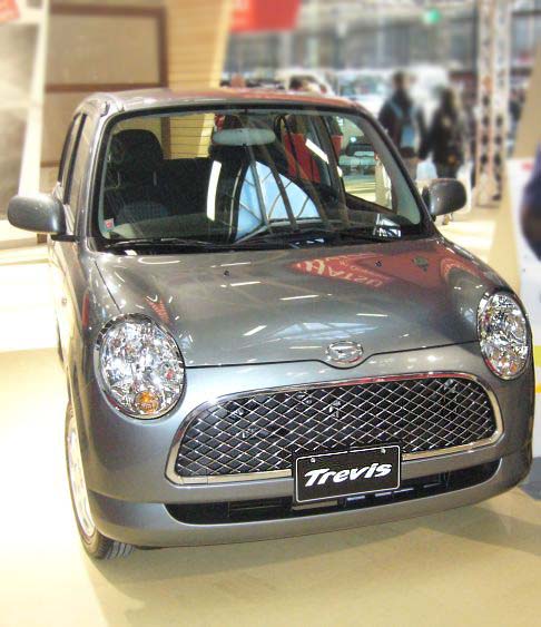 Daihatsu Trevis