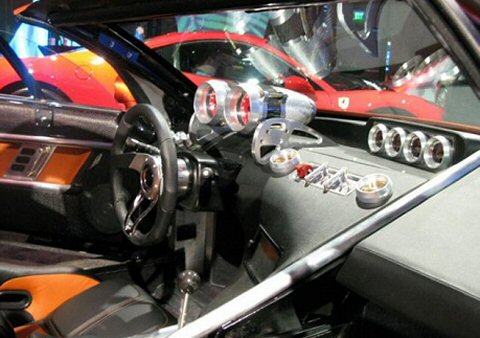 Falcon F7